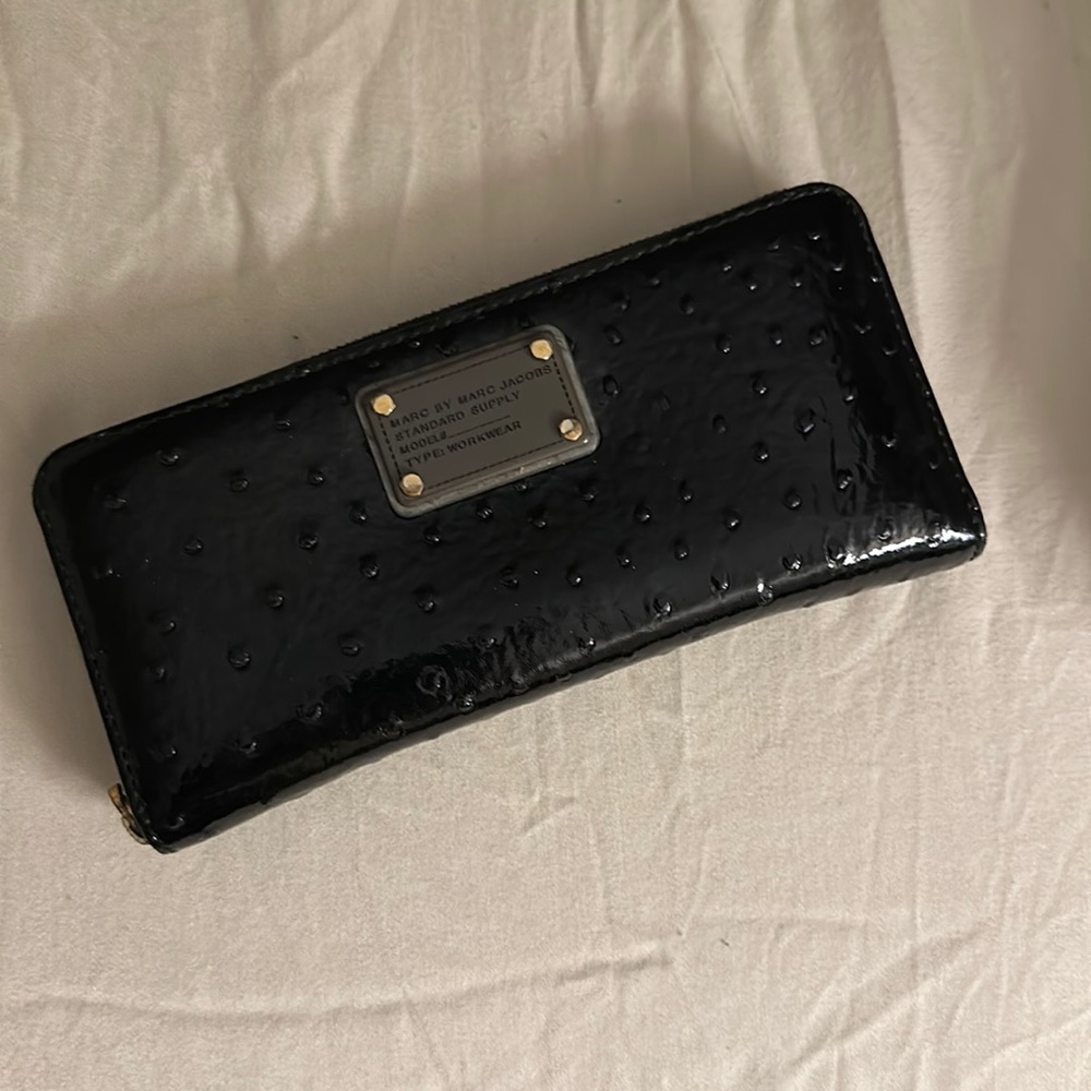 MARC BY MARC JACOBS Zip-Up Wallet